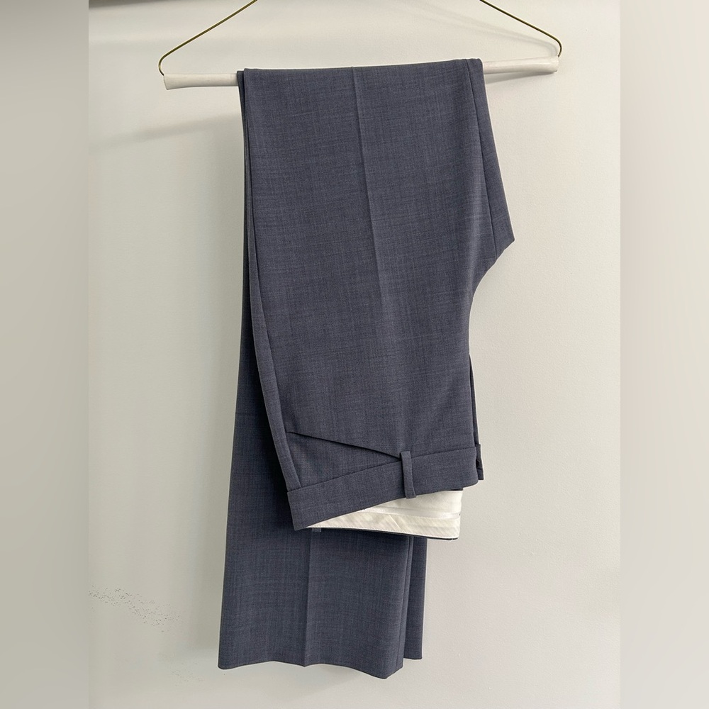 Theory Gray Trousers. Size 4